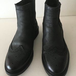 Chelsea Boots